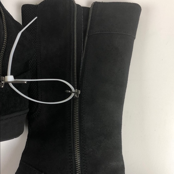 Born Brandenburg Distressed Leather Tall Boots NWT - Picture 4 of 8